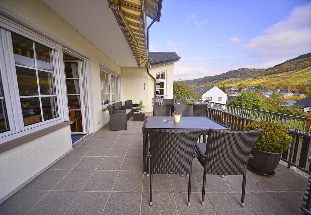 Wein & Gaestehaus Rosenlay ลีเซอร์ ภายนอก รูปภาพ
